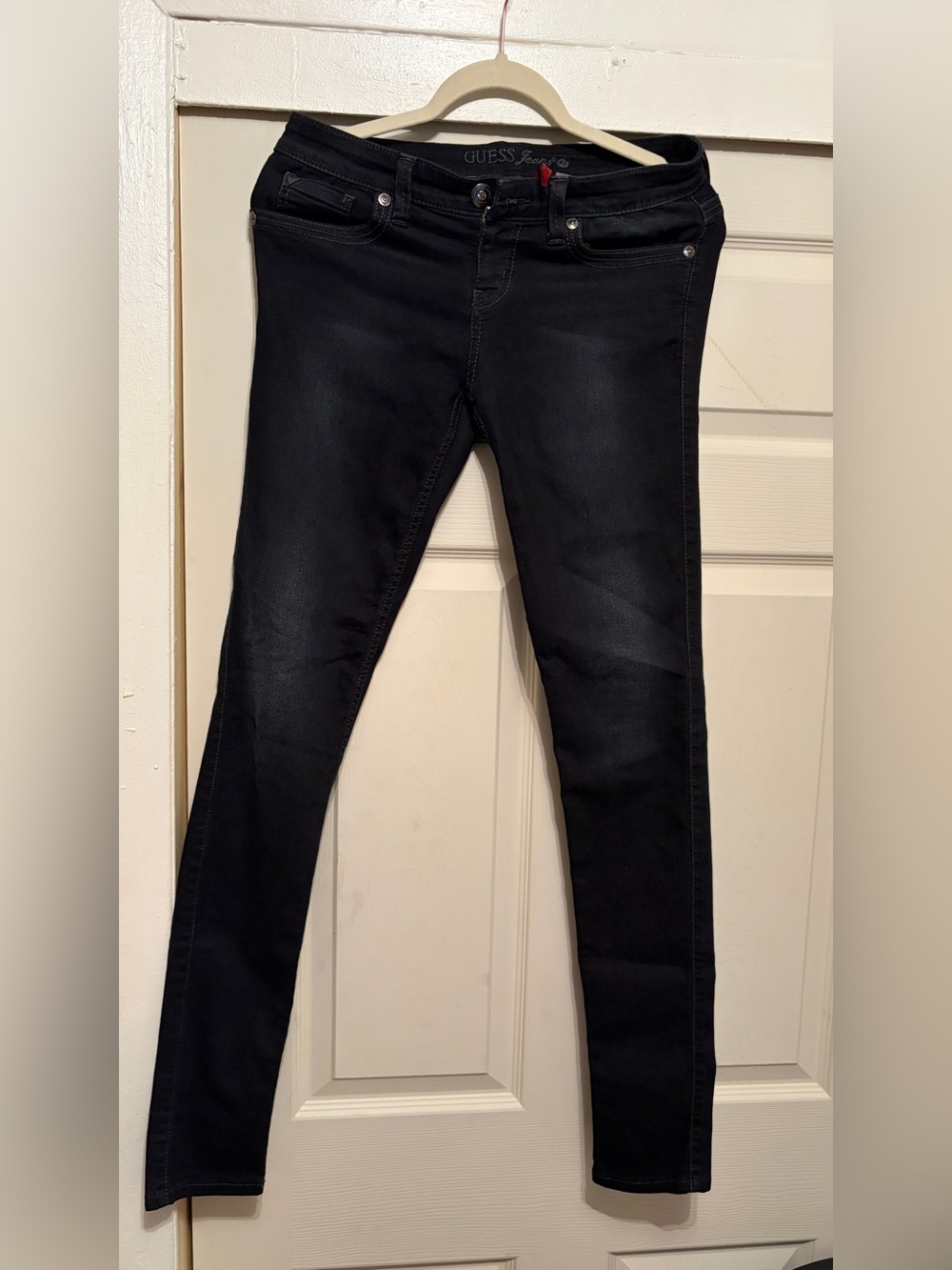 GUESS Black Skinny Jeans for Women - Sleek Stretch Fit